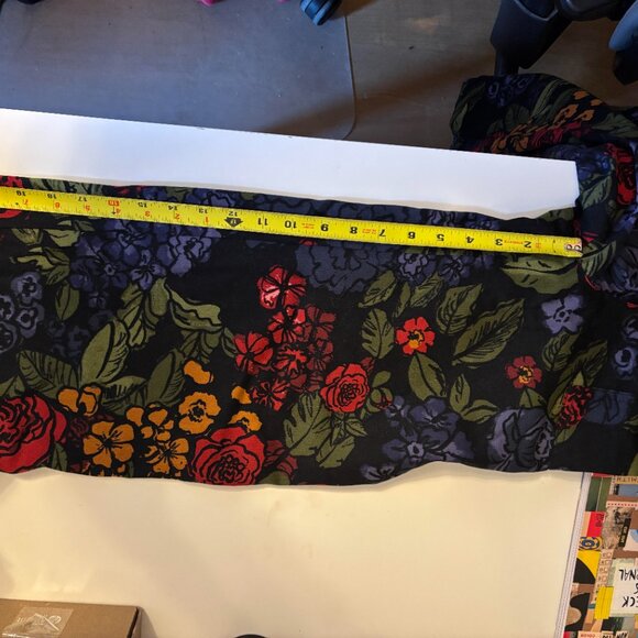 Lucy & Yak Ragan Organic Cotton Cropped Jumpsuit in Maria Print - Picture 12 of 12